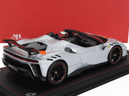 FERRARI | SF90 XX STRADALE SPIDER 2024 - CON VETRINA - WITH SHOWCASE | BIANCO ARTICO - WHITE MET ORANGE BLACK