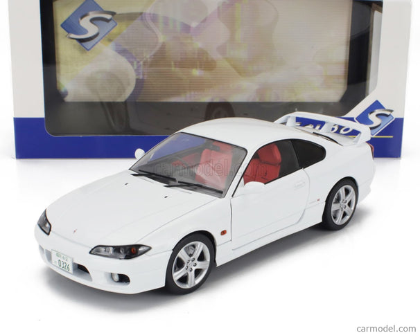 Nissan Silvia (S15) Coupe Spec-R Aero 1999 1:18 Solido biela