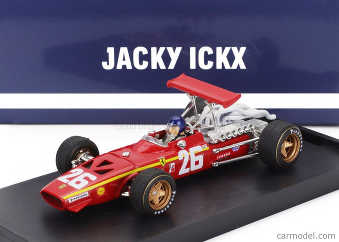 Ferrari F1 312 N°26 Víťaz France GP 1968 Jacky Ickx - With Driver Figúrka 1:43 Brumm červená biela