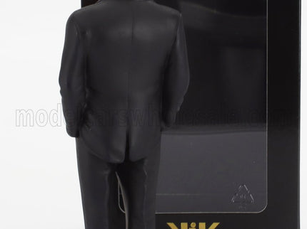 FIGURES | FERRUCCIO MAN - CAR NOT INCLUDED | BLACK
