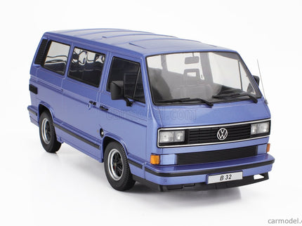 Volkswagen T3 Porsche B32 Minibus 1984 1:18 KK Scale svetlomodrá