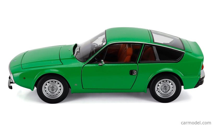 ALFA ROMEO Giulia GT 1300 Junior Zagato 1969 1:18 Norev zelená