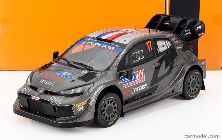Toyota Yaris GR RALLY1 Team Toyota Gazoo Racing Wrt N°17 Víťaz Rally Finland 2024 Sebastien Ogier - Vincent Landais 1:18 IXO Models sivá
