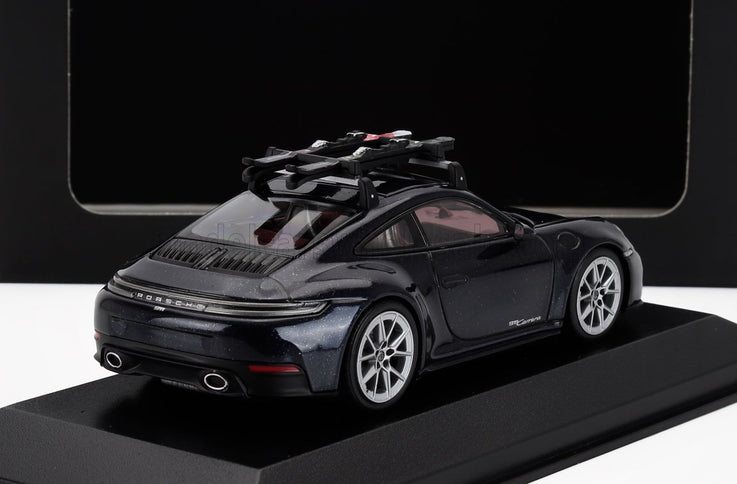PORSCHE | 911 992-2 CARRERA COUPE WITH SKI 2024 | BLACK