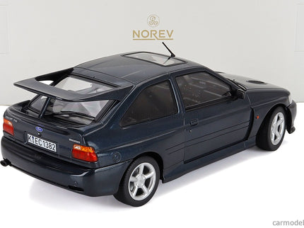 Ford Escort Cosworth 1992 1:18 Norev zelená