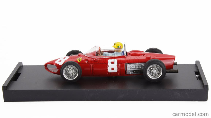 Ferrari F1 156 N°8 Italy Monza Italy GP 1961 Ricardo Rodriguez - With Driver Figúrka 1:43 Brumm červená