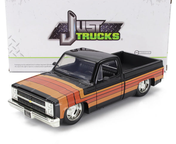 CHEVROLET | C-10 PICK-UP CUSTOM 1985 | BLACK BROWN
