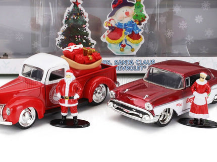 FORD USA | SET HOLIDAY RIDES 2022 - PICK-UP 1941 WITH CHEVROLET BEL AIR 1957 WITH SANTA CLAUS (BABBO NATALE) & MRS. SANTA CLAUS FIGURES | RED MET WHITE