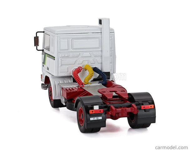 Volvo F10 Ťahač 2-ASSI 1983 1:43 IXO Models biela zelená červená