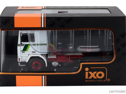 Volvo F10 Ťahač 2-ASSI 1983 1:43 IXO Models biela zelená červená