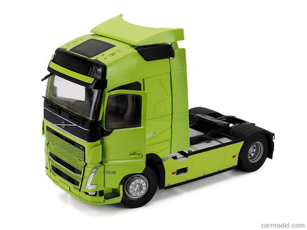 Volvo FH16 750 Globetrotter XL Ťahač 2-ASSI 2021 1:24 Solido Neon zelená