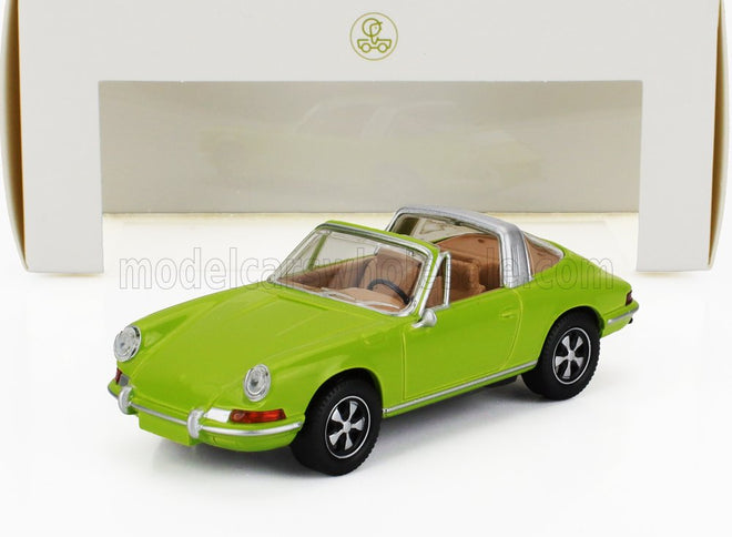 PORSCHE | 911 TARGA SPIDER 1969 | LIGHT GREEN