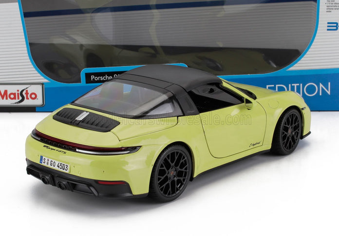 PORSCHE | 911 992-2 TARGA 4 GTS T-HYBRID 2024 | YELLOW