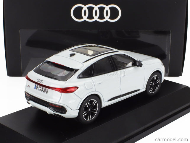 Audi Q5 Sportback 2025 1:43 Norev biela