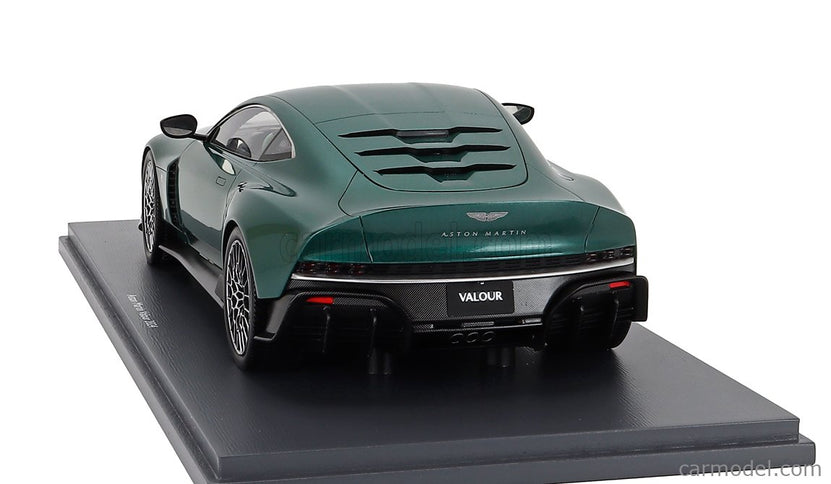 ASTON MARTIN Valour 2024 1:18 Schuco zelená metalická