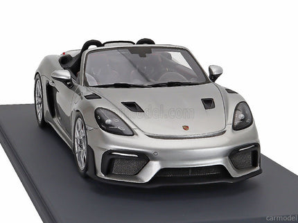 Porsche 718 (982) Spider RS Cabriolet Open 2023 1:18 Schuco strieborná