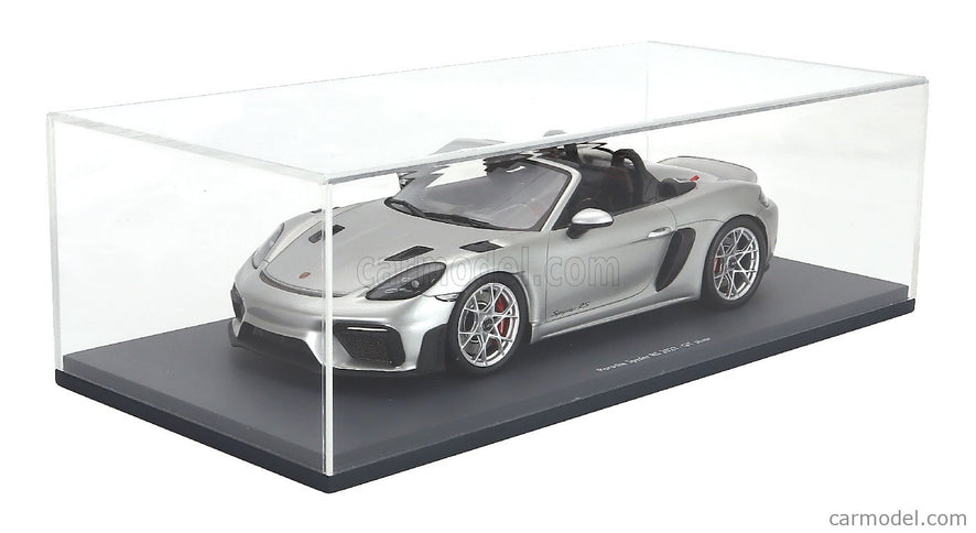 Porsche 718 (982) Spider RS Cabriolet Open 2023 1:18 Schuco strieborná