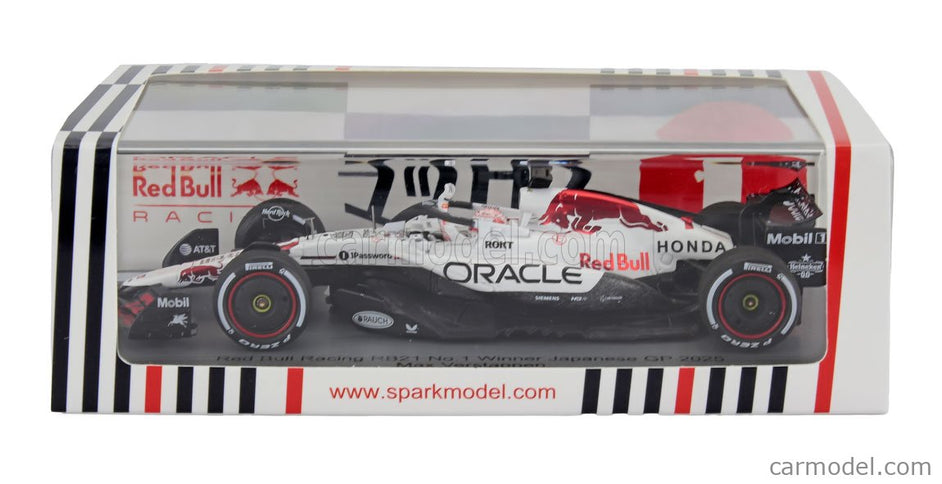 Red Bull F1 RB21 Team Oracle Red Bull Racing N°1 Víťaz Japan GP 2025 With Pit Board Super Max! Wins Max Verstappen 1:43 Spark Model biela červená