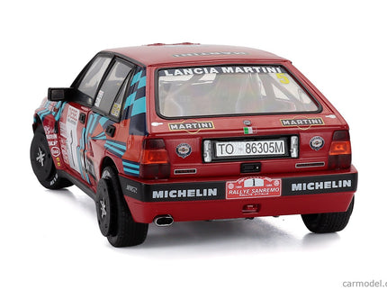 Lancia Delta HF Integrale 16V Martini N°1 Víťaz Rally Sanremo 1989 Miki Biasion - Tiziano Siviero 1:18 Solido červená