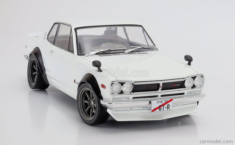 Nissan Skyline (C10) Hakosuka Works 1970 1:18 Solido perleťová biela