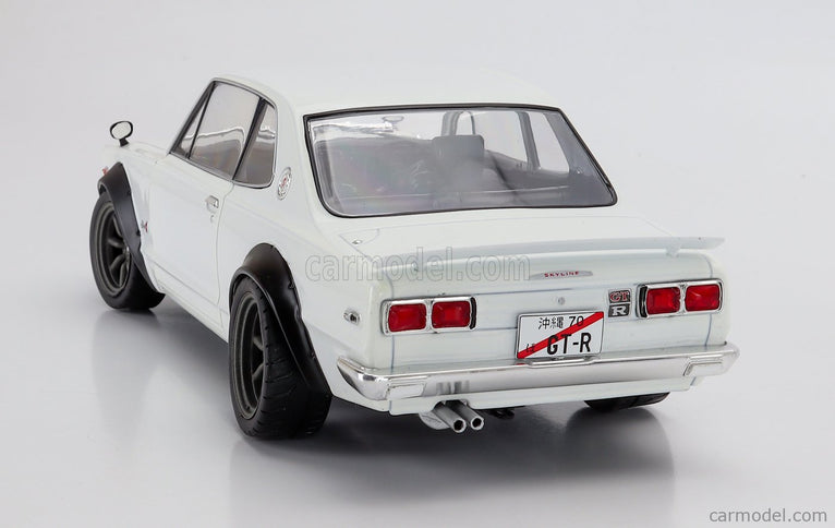 Nissan Skyline (C10) Hakosuka Works 1970 1:18 Solido perleťová biela