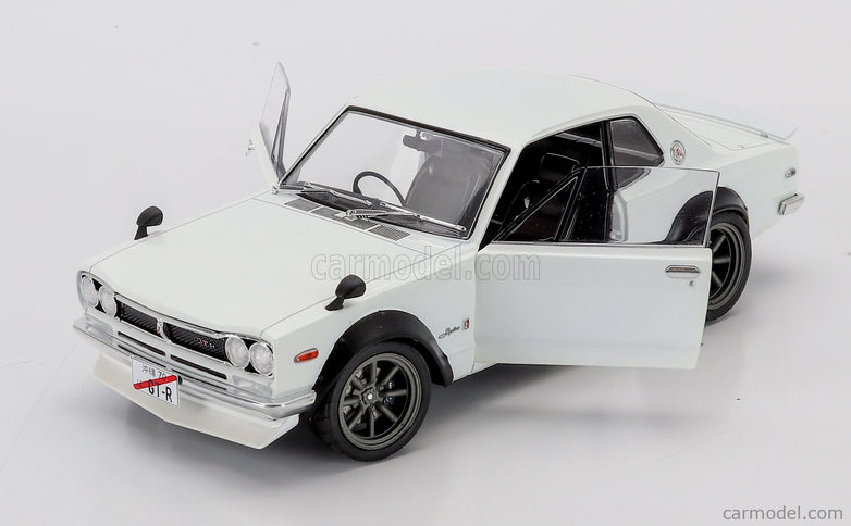 Nissan Skyline (C10) Hakosuka Works 1970 1:18 Solido perleťová biela