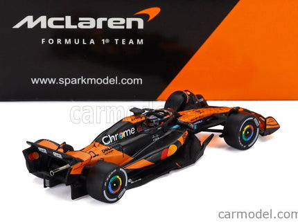 Mclaren F1 MCL39 Team Mclaren N°81 Víťaz China GP 2025 Oscar Piastri 1:64 Spark Model oranžová čierna