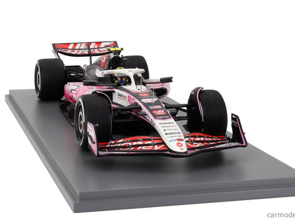 Haas F1 VF-25 Team Moneygram Haas N°87 Japan GP 2025 Oliver Bearman 1:18 Spark Model biela čierna červená