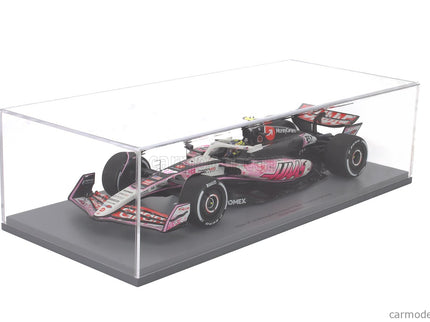 Haas F1 VF-25 Team Moneygram Haas N°87 Japan GP 2025 Oliver Bearman 1:18 Spark Model biela čierna červená
