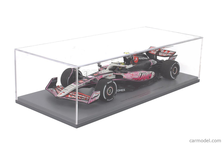 Haas F1 VF-25 Team Moneygram Haas N°87 Japan GP 2025 Oliver Bearman 1:18 Spark Model biela čierna červená