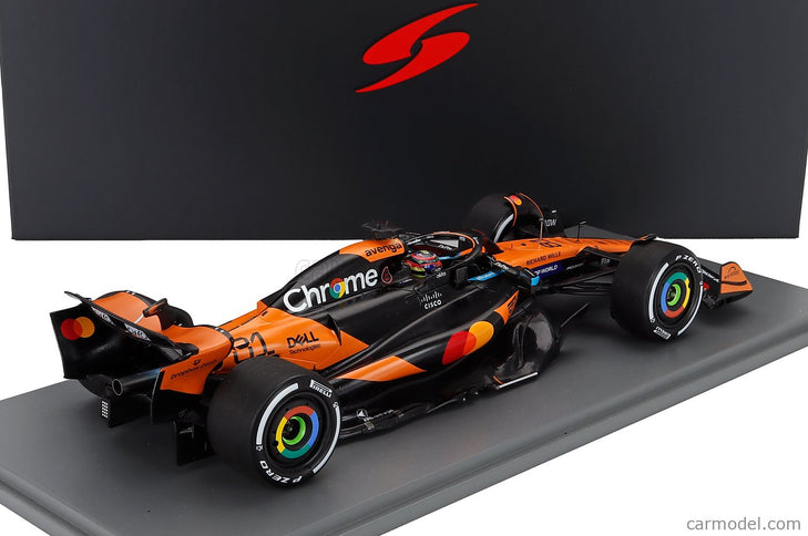 Mclaren F1 MCL39 Team Mclaren N°81 Víťaz China GP 2025 Oscar Piastri 1:18 Spark Model oranžová čierna