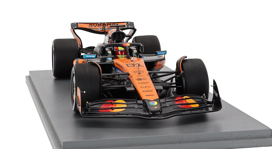 Mclaren F1 MCL39 Team Mclaren N°81 Víťaz China GP 2025 Oscar Piastri 1:18 Spark Model oranžová čierna