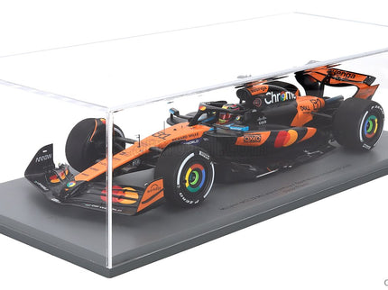 Mclaren F1 MCL39 Team Mclaren N°81 Víťaz China GP 2025 Oscar Piastri 1:18 Spark Model oranžová čierna