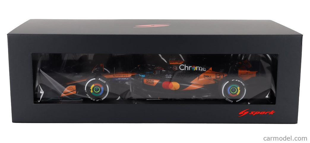 Mclaren F1 MCL39 Team Mclaren N°81 Víťaz China GP 2025 Oscar Piastri 1:18 Spark Model oranžová čierna