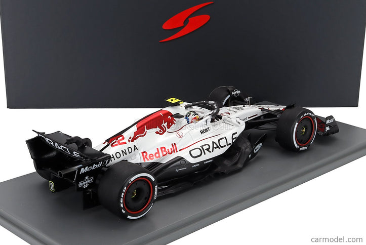 Red Bull F1 RB21 Team Oracle Red Bull Racing N°22 Japan GP 2025 With Pit Board Thanks Honda Yuki Tsunoda 1:18 Spark Model biela červená