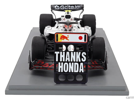 Red Bull F1 RB21 Team Oracle Red Bull Racing N°22 Japan GP 2025 With Pit Board Thanks Honda Yuki Tsunoda 1:18 Spark Model biela červená