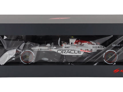 Red Bull F1 RB21 Team Oracle Red Bull Racing N°22 Japan GP 2025 With Pit Board Thanks Honda Yuki Tsunoda 1:18 Spark Model biela červená
