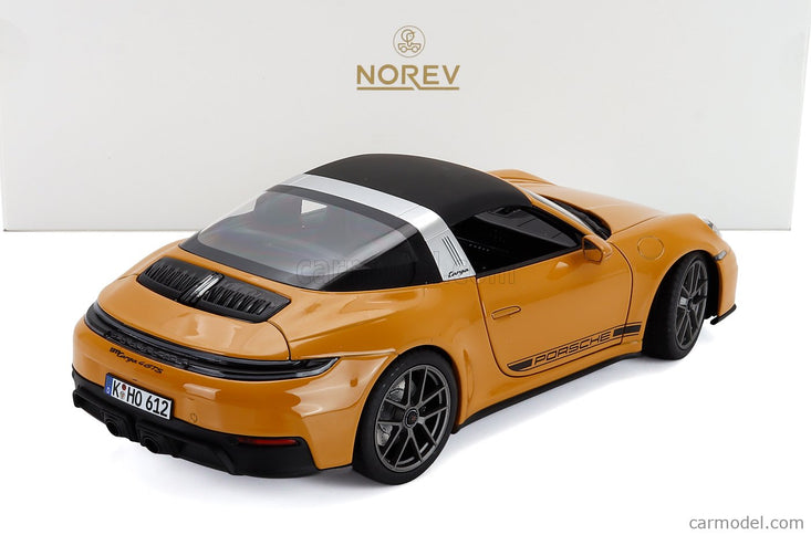 Porsche 911 992-2 Targa 4 GTS 2024 1:18 Norev žltá