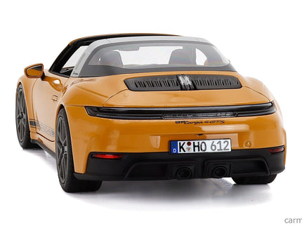 Porsche 911 992-2 Targa 4 GTS 2024 1:18 Norev žltá