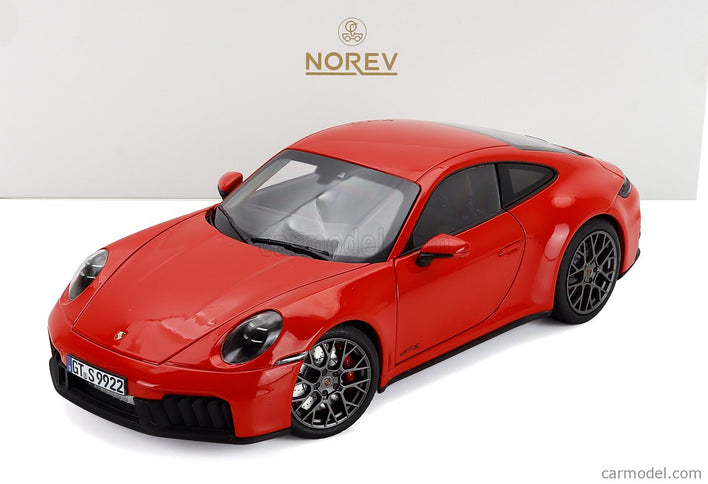 Porsche 911 992-2 Carrera 4 GTS Coupe 2024 1:18 Norev červená