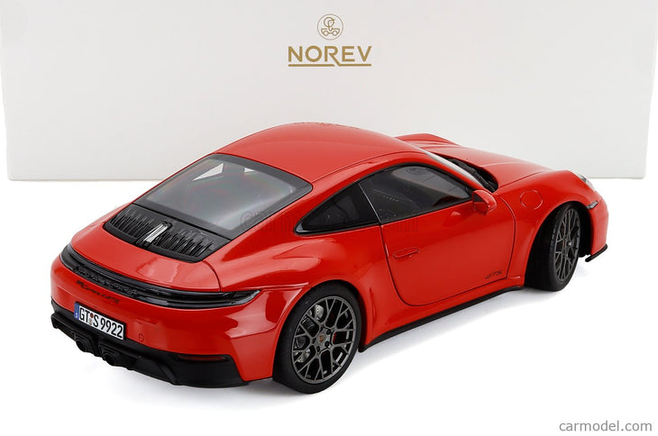 Porsche 911 992-2 Carrera 4 GTS Coupe 2024 1:18 Norev červená