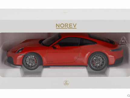 Porsche 911 992-2 Carrera 4 GTS Coupe 2024 1:18 Norev červená