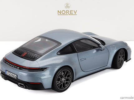 Porsche 911 992-2 Carrera Coupe 2024 1:18 Norev strieborná