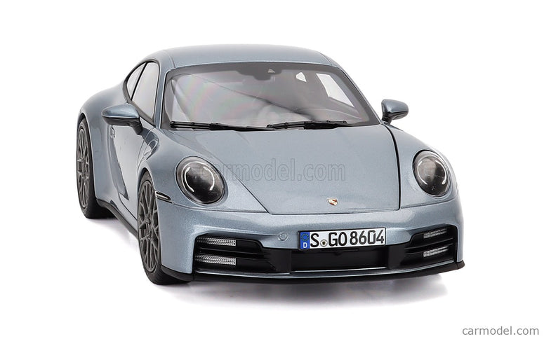 Porsche 911 992-2 Carrera Coupe 2024 1:18 Norev strieborná