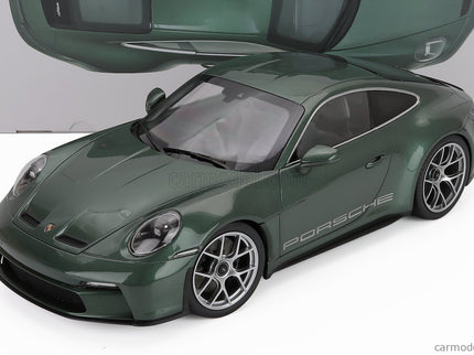 Porsche 911 992 S/T Coupe 2023 1:12 Norev Malachite zelená
