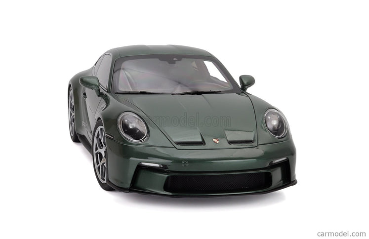 Porsche 911 992 S/T Coupe 2023 1:12 Norev Malachite zelená