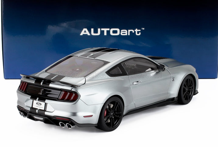 FORD USA | MUSTANG SHELBY GT500 COUPE 2023 | ICONIC SILVER