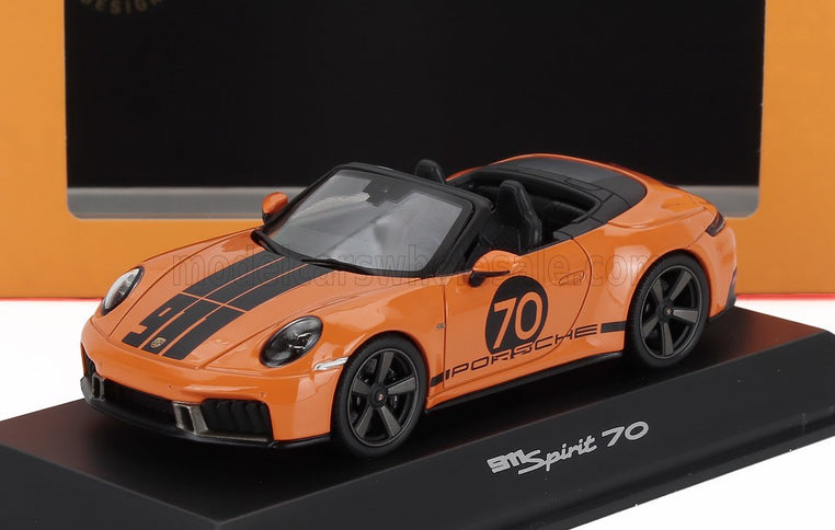PORSCHE | 911 992 CABRIOLET OPEN SPIRIT 70 2025 | SIGNAL ORANGE BLACK