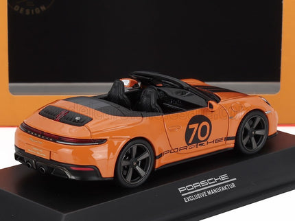 PORSCHE | 911 992 CABRIOLET OPEN SPIRIT 70 2025 | SIGNAL ORANGE BLACK