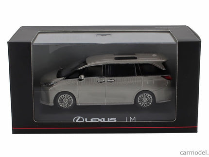 Lexus LM 500H Minibus RHD 2024 1:43 Kyosho Titanium sivá